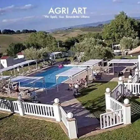 Κατάλυμα σε φάρμα Agri Art