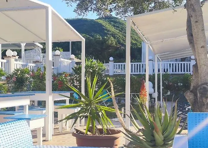 Alloggio per agriturismo Agri Art *